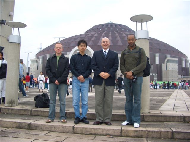 Toronto area members at World Taikai, Japan, Oct. 2005
