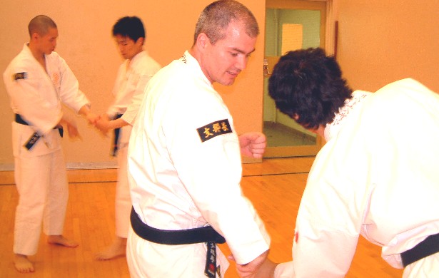 Pettersson-sensei teaching