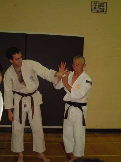 Hiate Sensei shows Juho technique